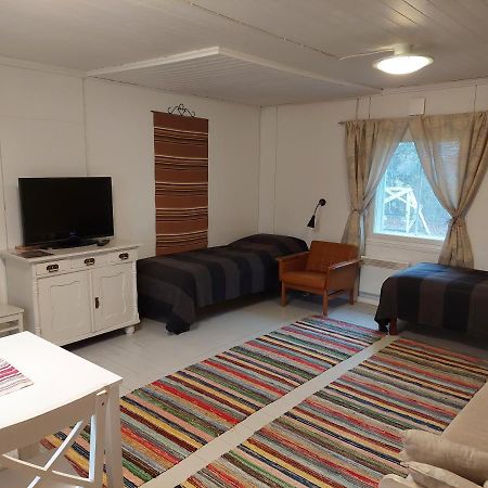 Punavilla Cottage Eura Eksteriør billede