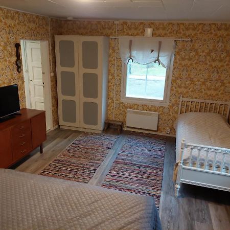 Punavilla Cottage Eura Eksteriør billede
