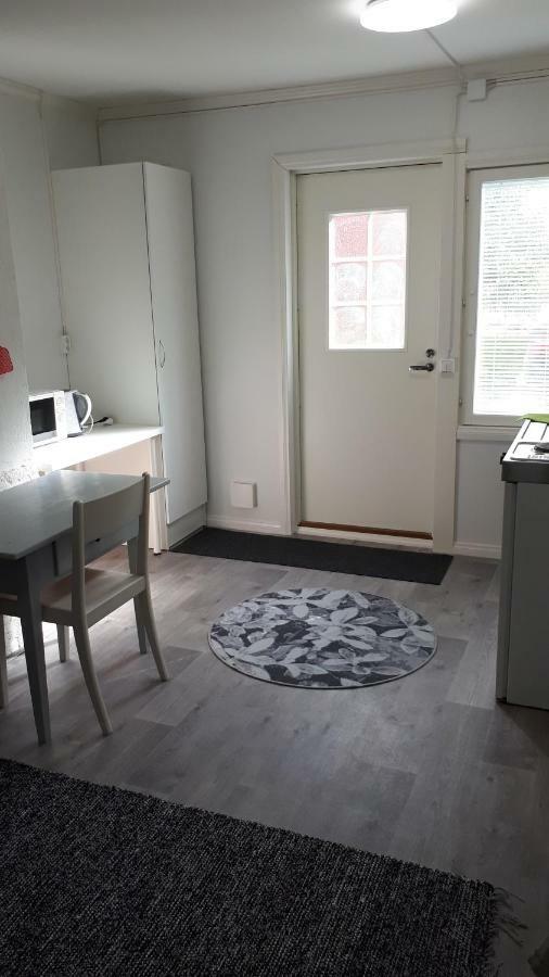 Punavilla Cottage Eura Eksteriør billede